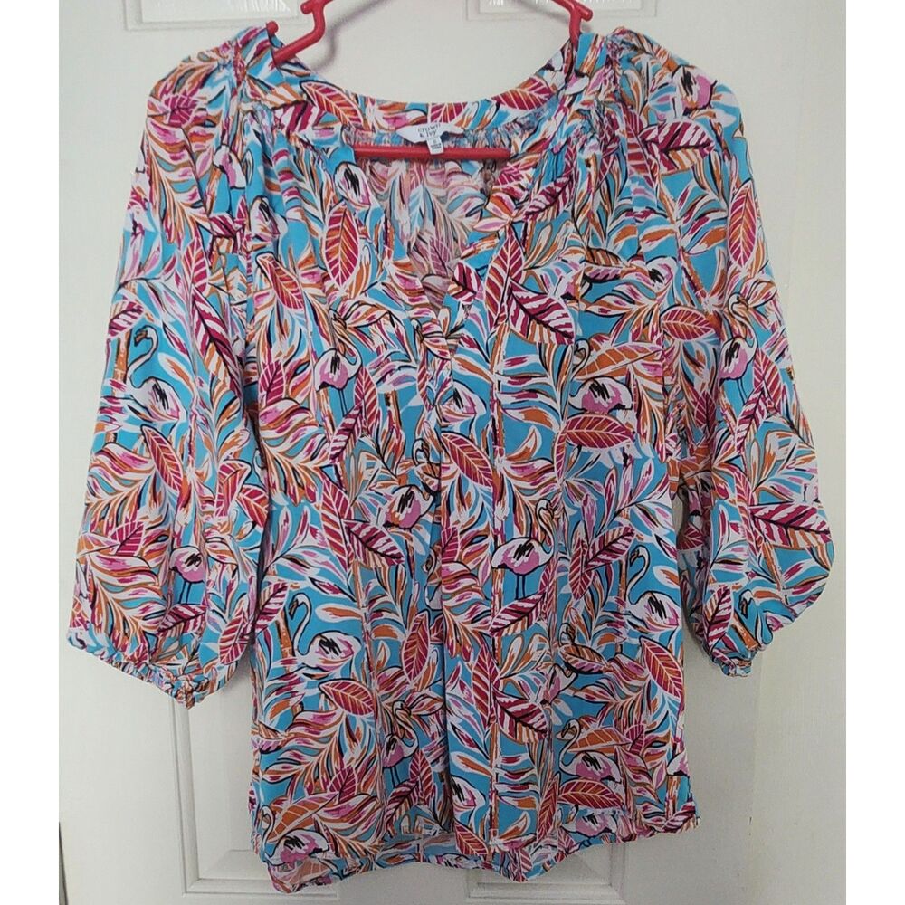 Crown & Ivy Wmn's Smocked V Neck Flamingo Print Top Size S 3/4 Sleeve 100% Rayon